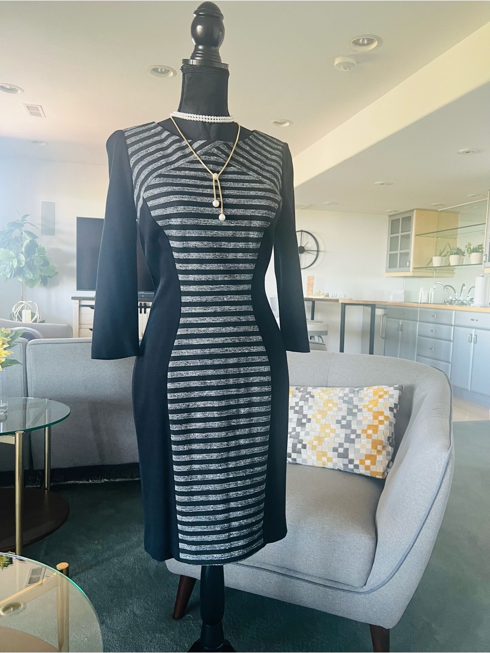 ANTONIO MELANI Black and Gray Striped Panel Long Sleeve Sheath Dress